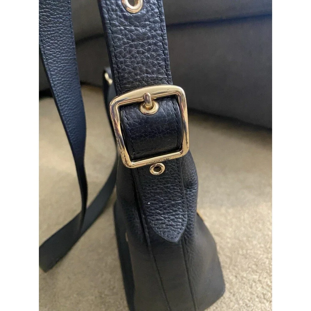 Coach Val Women's Duffle Bag - Black (C2818)